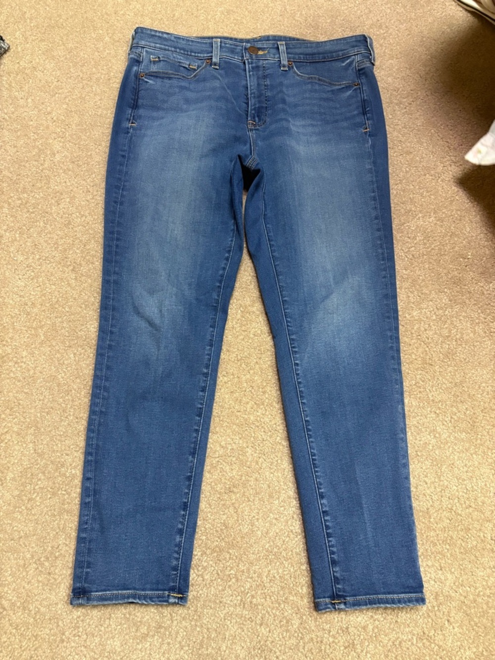 SPANX Blue 5 pocket ankle Skinny Jeans size 31 | 26” inseam 34 waist no flaws